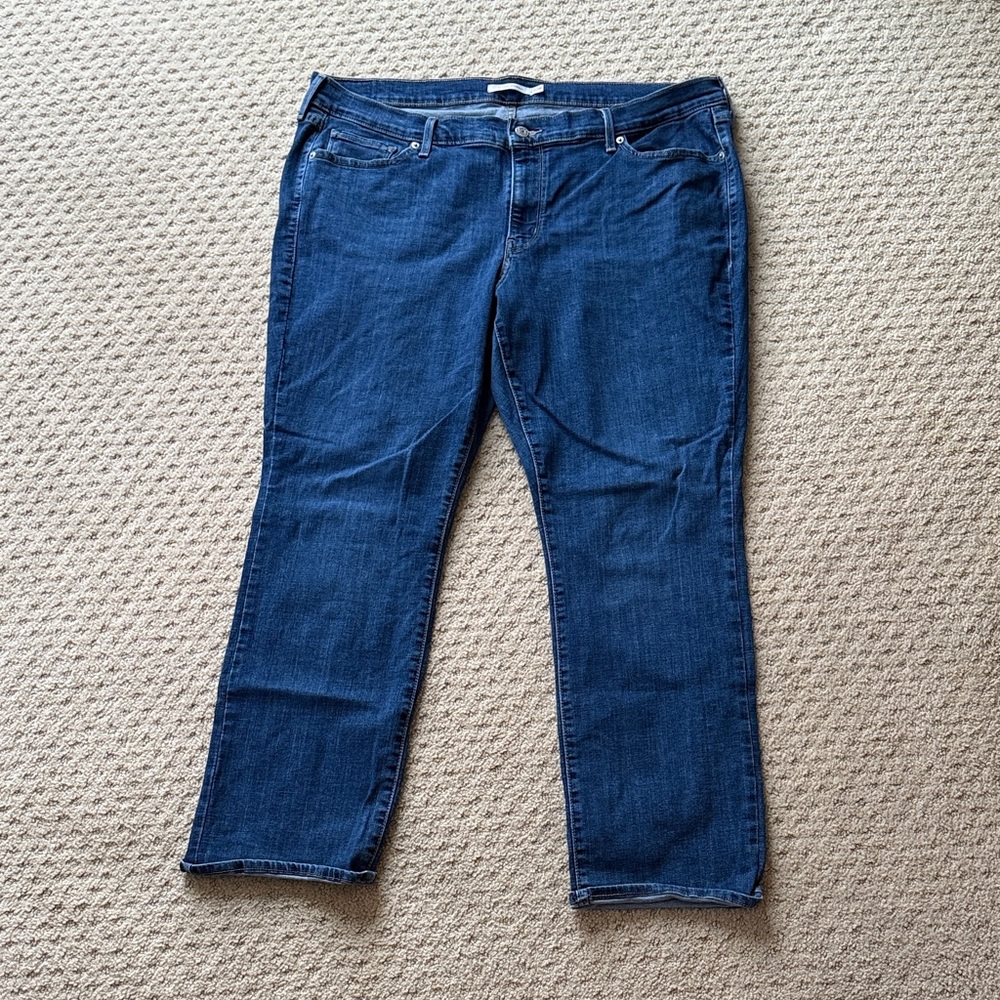 Levi’s Women’s Classic Straight Jeans Size 20W Medium Wash (Pair 2 of 2)